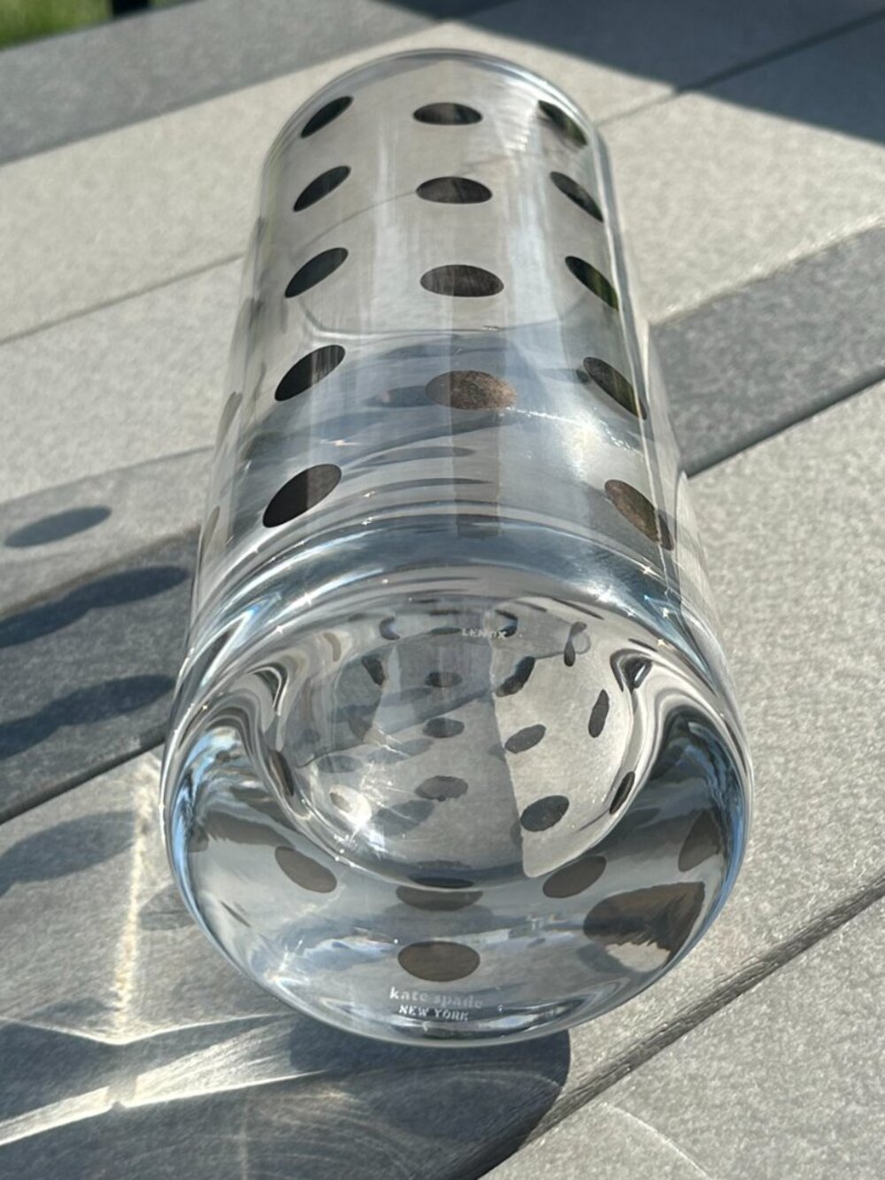 KATE SPADE NEW YORK Pearl Place Crystal Platinum polkadot Cylinder Vase Like new - Picture 7 of 8